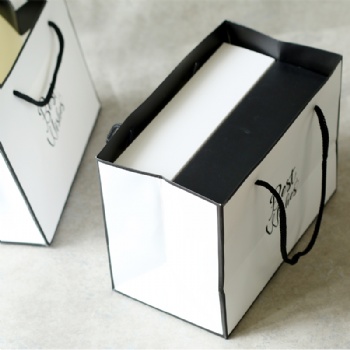  Moon cake packaging box with paper bag set	