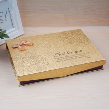  Chocolate Rigid Box with Divider	