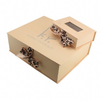  Rigid Gift Box with Clear window	