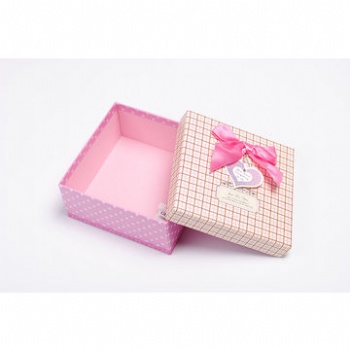  Gift Packaging Box	